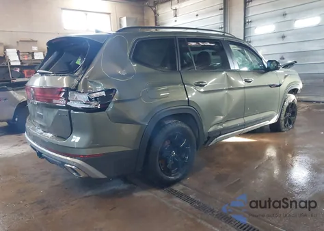 2025 Volkswagen Atlas 2.0T Peak Edition z USA, uszkodzony, nr VIN 1V2CR2CAXSC501058